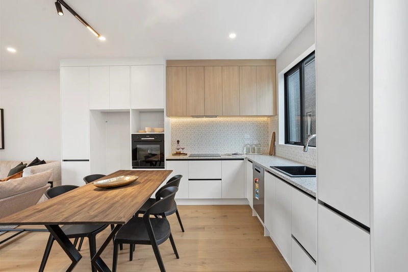 **Awesome Kitchens** L Shape Kitchen with Engineering Stone Top Carousel 1