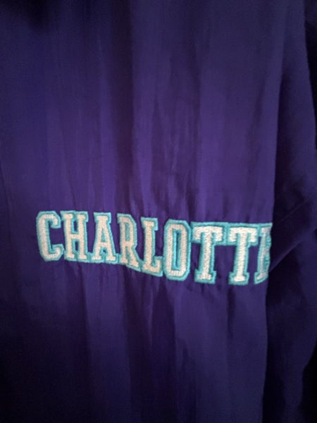 Vintage 90s Charlotte Hornets Nike Team Sport Puffer jacket62930695319425112
