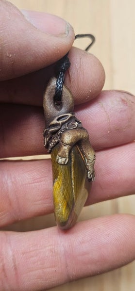 Tigers eye pendant Carousel 2