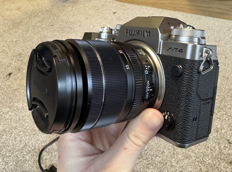 BRAND NEW Fujifilm X-T4 body + XF 18-55mm F2.8-4 R LM OIS lens63615905136513111