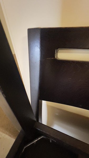 APARTMENTO TABLE AND CHAIRS62933734927491114