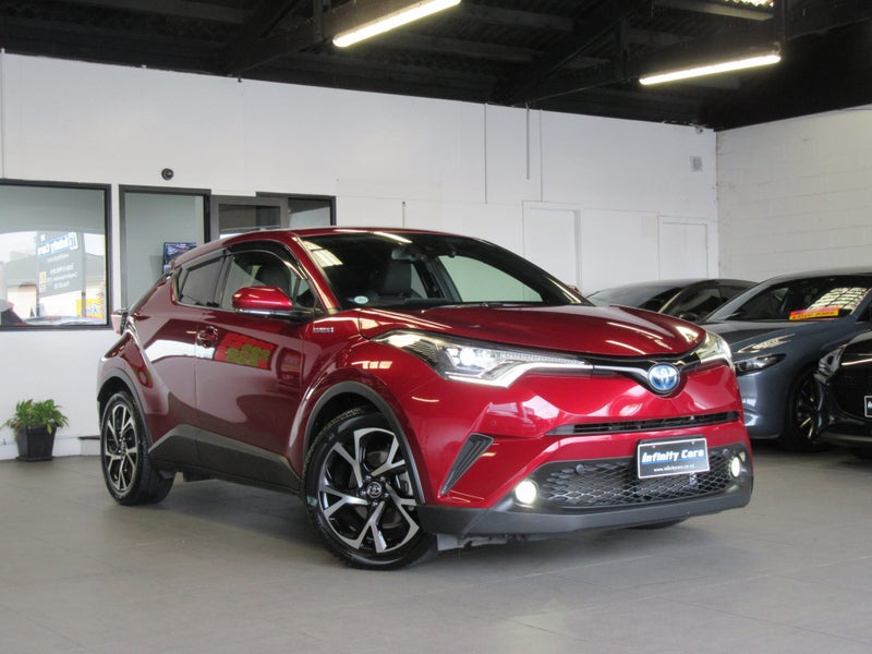 2018 Toyota C-HR G HYBRID LOW 32KMS SALE!!!64606577520897110