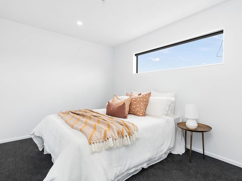 Ready To Move In-Park View-Carpark-10 Yr MB64428717454723114