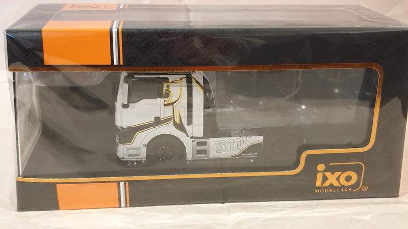 2020 MAN TGX XXL D 38 TRACTOR UNIT 1:43 SCALE DIECAST IXO DETAILED TRUCK MODEL Carousel 1