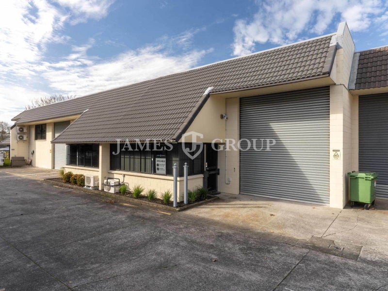 Image 1 of 14