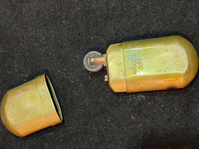 Vintage smokestorm lighter Carousel 3