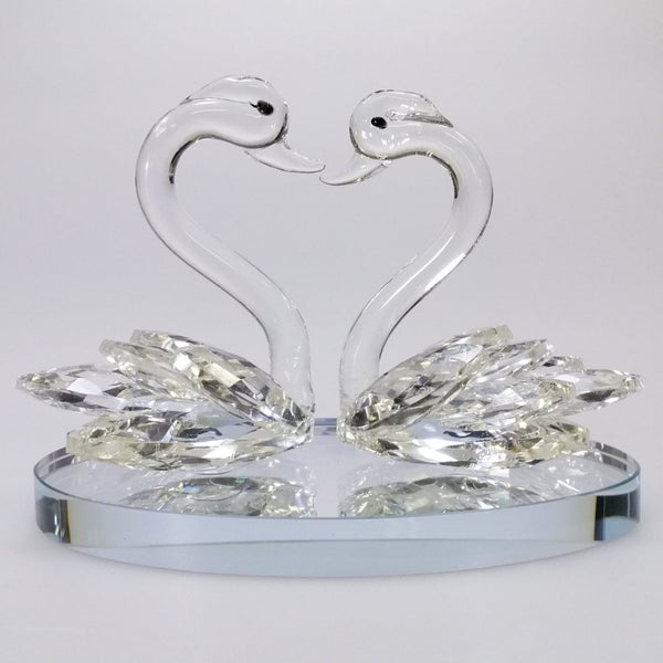 Clear Cut Glass Swans on Mirror Base63002474318082112