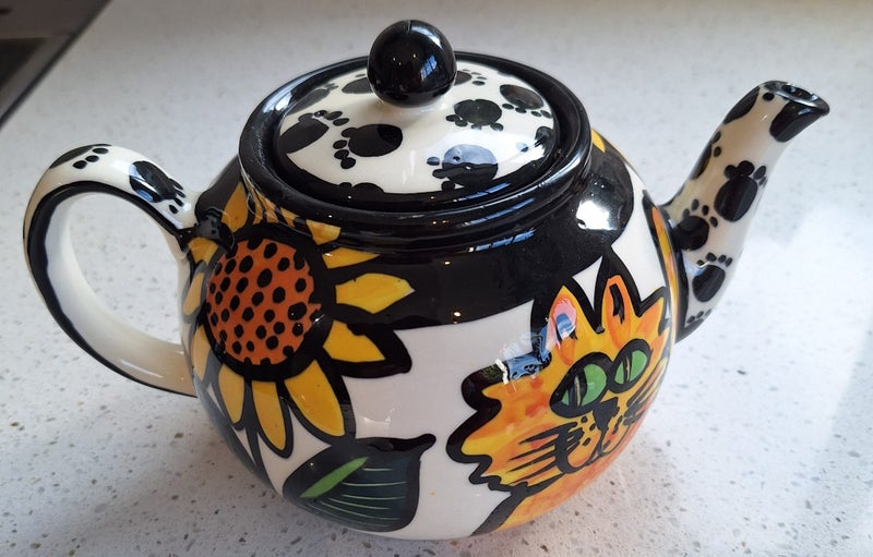 KEVIN KILSBY CERAMIC CAT TEA POT Carousel 2