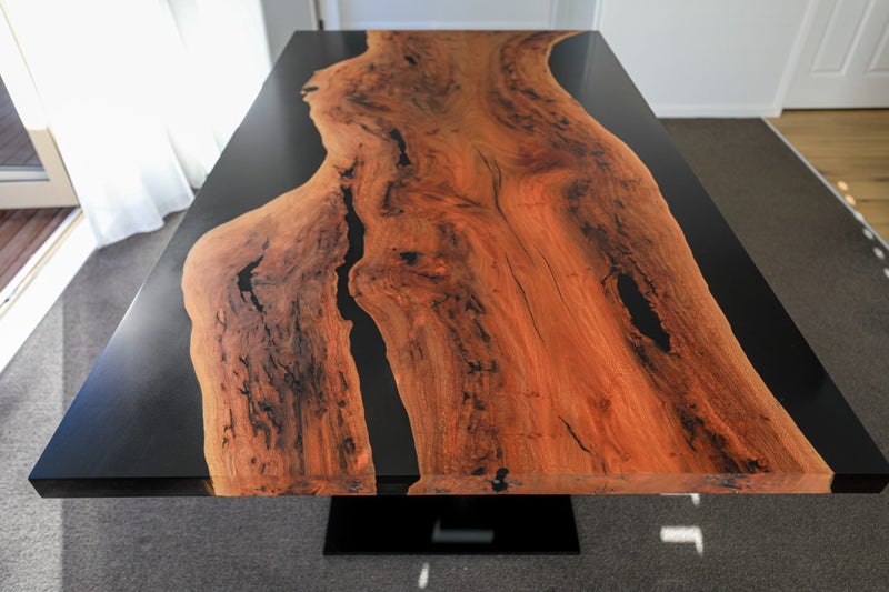 Stunning Wood/Resin Dining Room Table629296856652831114