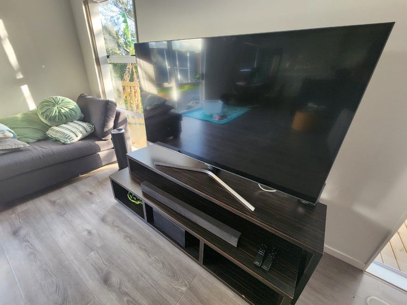 Samsung TU8500 65" Crystal UHD 4K Smart TV62929685893251111