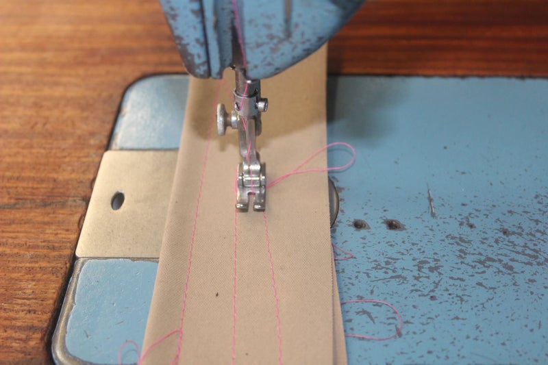 SINGER PROFESSIONAL 120U INDUSTRIAL SEWING MACHINE Carousel 3