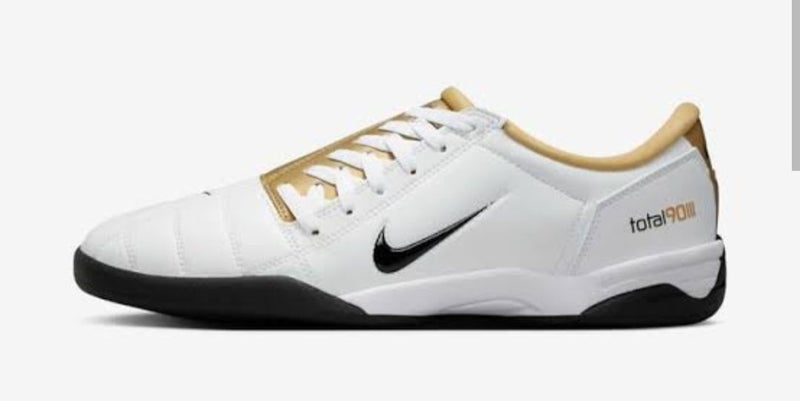 NIKE TOTAL 90 SP3 FUTSAL SHOES UK9.5 BRAND NEW IN BOX63612497156355110