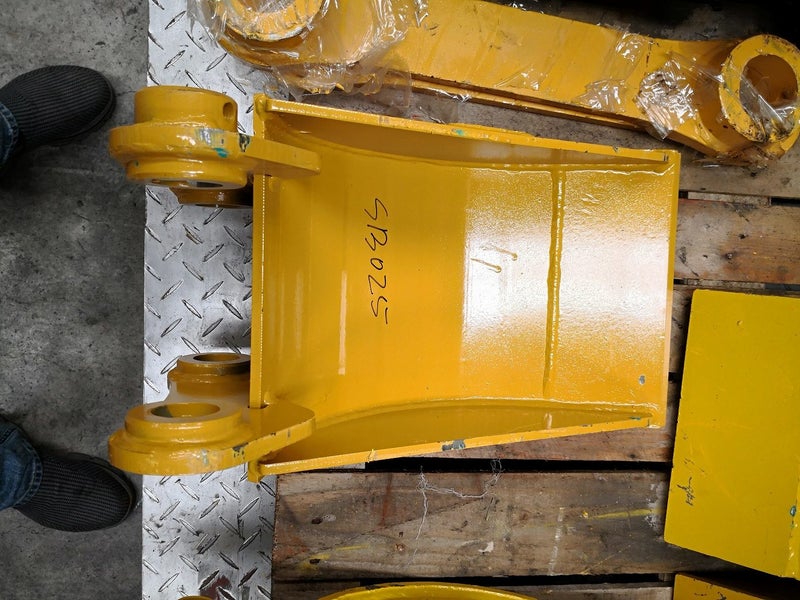 Digger Spade Bucket for CAT301.5 303.5 305 /EX20 EX25 30 EX60 EX120 in Auckland Carousel 1
