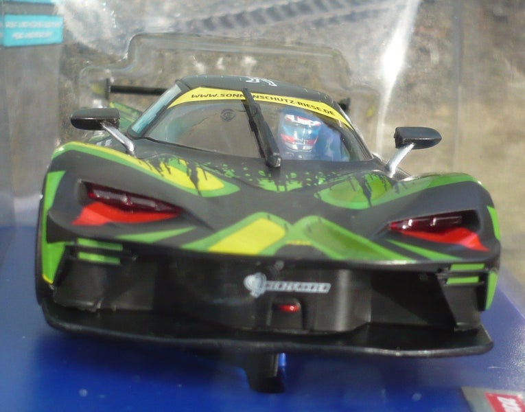 CARRERA 1:32 DIGITAL KTM X BOW RACE CAR Carousel 2