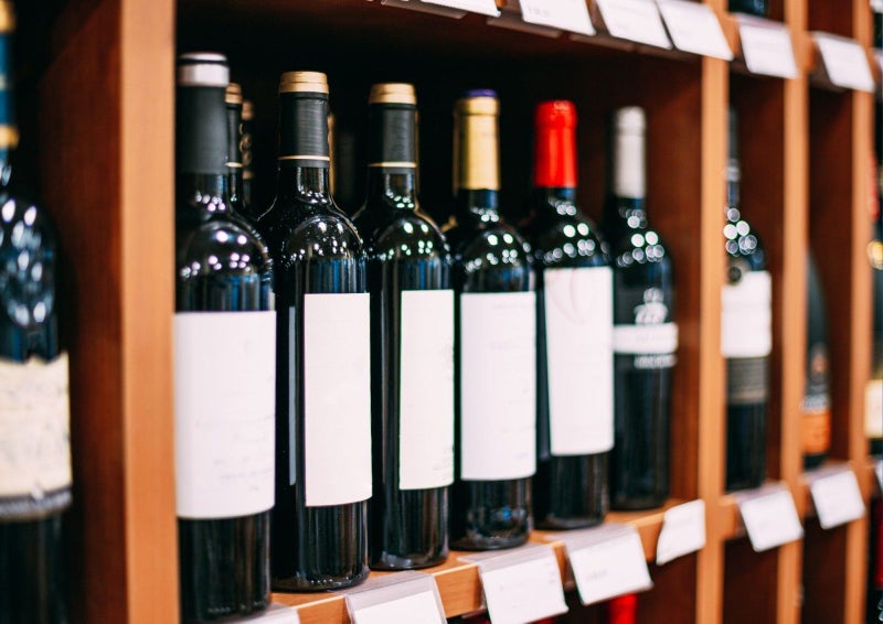 Liquor Store - Prime North Shore Location Carousel 2