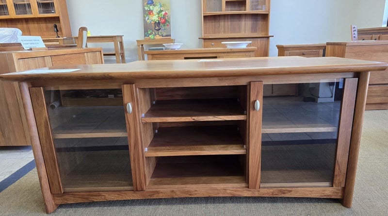 NEW.. Rimu Verso Entertainment Cabinet Carousel 1