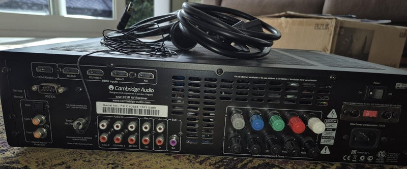 Cambridge Audio azur 351R Carousel 4