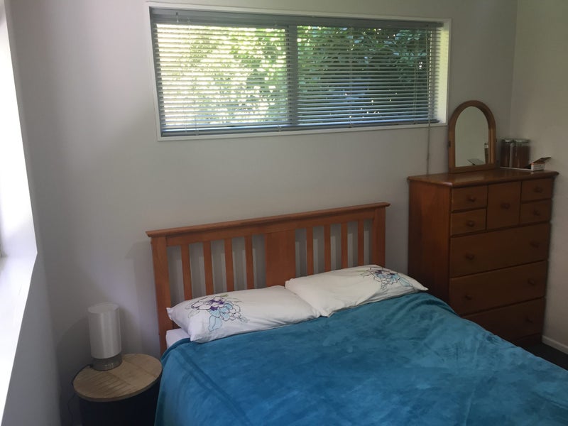 Mount Pleasant, 3 bedrooms62933735888897111