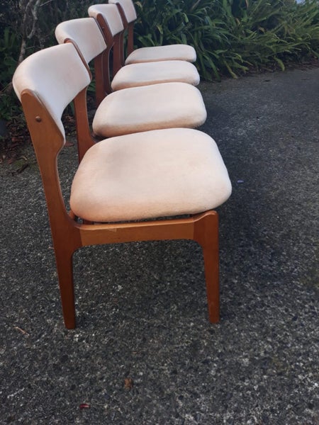 Otto Larsen 'Da Nina Deluxe' Dining Chairs x 4 Carousel 1