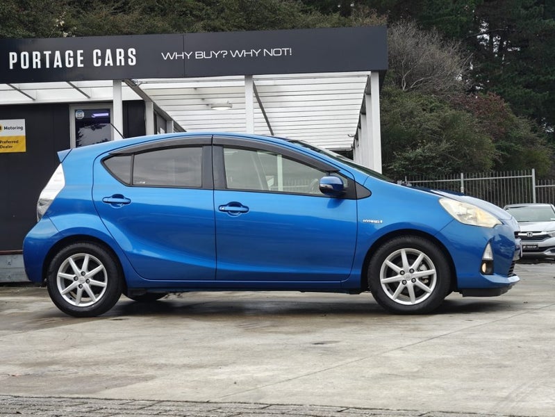 2012 Toyota Aqua G Model Hybrid, Low Kms, Push...63612511947523113