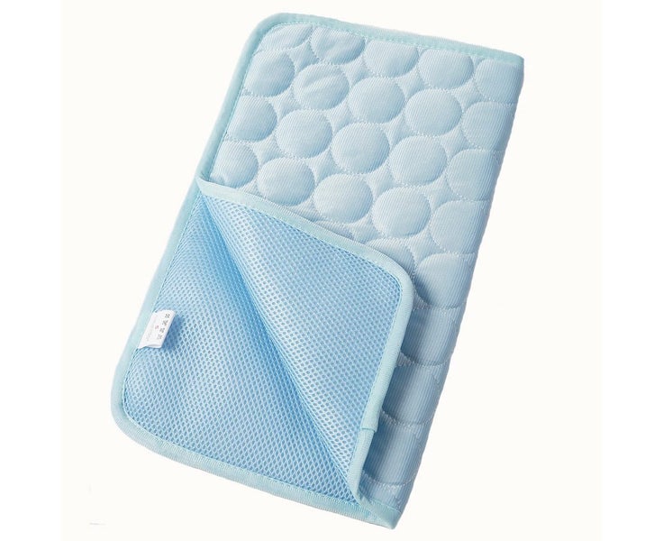 Dog /cat Self Cooling Mat Pet Washable Cooling Pads Blanket Sleeping Kennel Carousel 2
