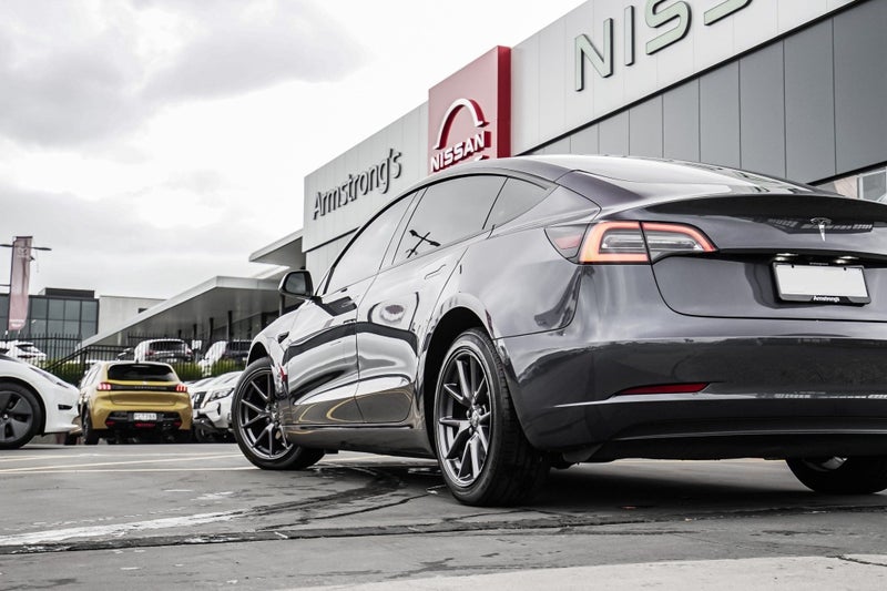 2021 Tesla Model 3 NZ ($5700 UPGRADES! SUMMON+...63612531410818113