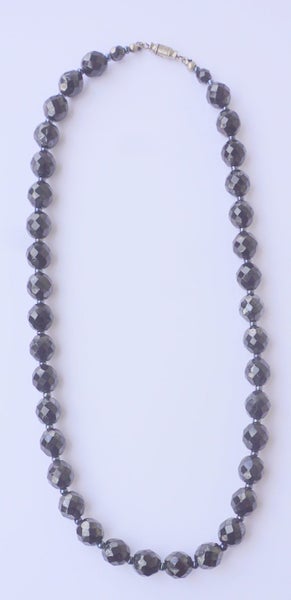 Vintage Art Deco French Jet Glass Beaded Necklace Carousel 1