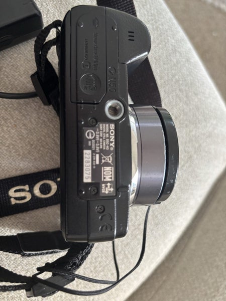 Sony Cybershot 8.162930702102657114