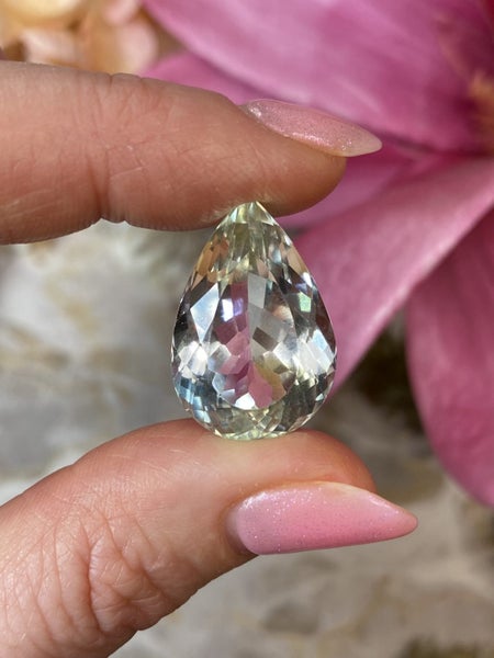 $1 RES ~ $2500 Buy Now * 34.35ct Mint Green Topaz Carousel 1