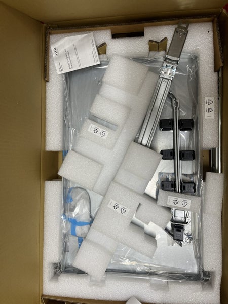HP Server Rack NZVH002 Carousel 1