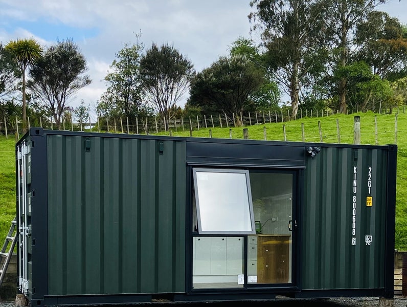 CABIN TINYHOME/SITE OFFICE Carousel 2