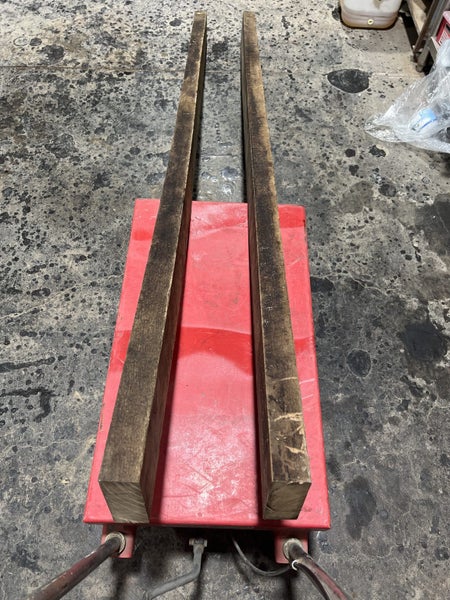 Black Maire Timber – 4.5m Total (2 Pieces: 150x55mm)63002750402690114