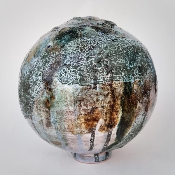Morning Frost, ceramic moon jar vessel NZ made Carousel 2