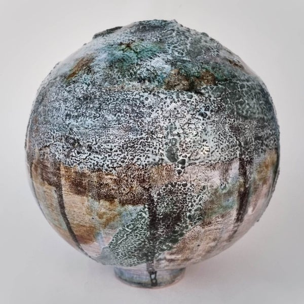 Morning Frost, ceramic moon jar vessel NZ made Carousel 5