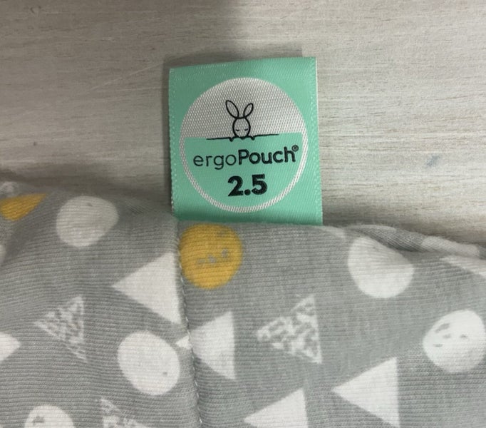** ERGO Pouch 2.5 Sleep Bag 0-3 months Like New62937635466114111