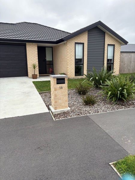 Image 1 of 14