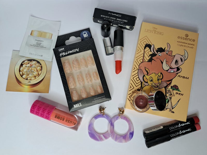 Makeup Bulk Lot - MAC, Elizabeth Arden, Hourglass, Maybelline + Erstwilder Carousel 1