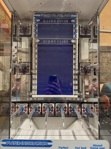Large LAI Stacker Carousel 2