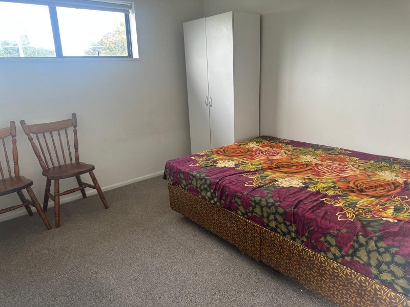 Bellevue, 2 bedrooms62944296821891112