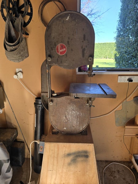 Bandsaw Carousel 4