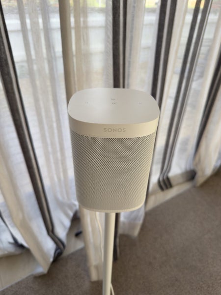Sonos One with stands62933737628289113