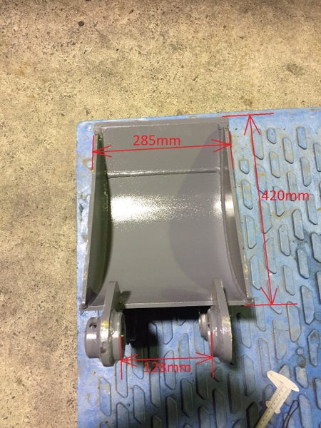 Digger Spade Bucket for Takeuchi TB16 TB35 Yarnmar B7 B10 B19 B22 in Auckland Carousel 2