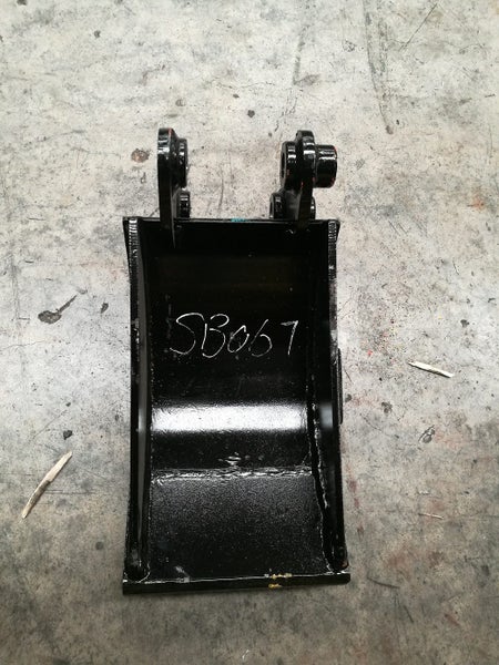 Digger Spade Bucket for Takeuchi TB16 TB35 Yarnmar B7 B10 B19 B22 in Auckland Carousel 11