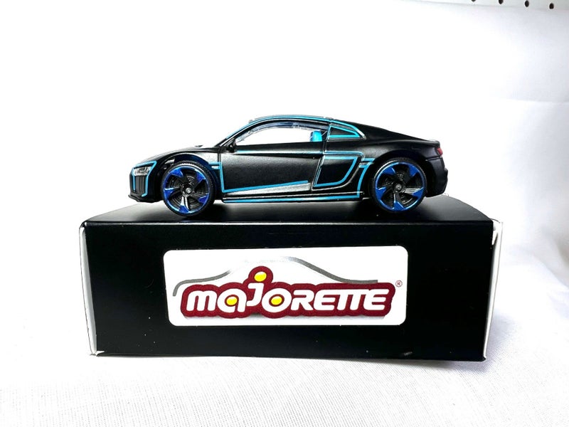 Audi R8. V10 Engine Model. Black Box Series. Last one. Carousel 7