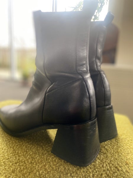 Bronwyn MARILYN black leather boots 41 consciously curated’ worn only 4 X62935706468993111
