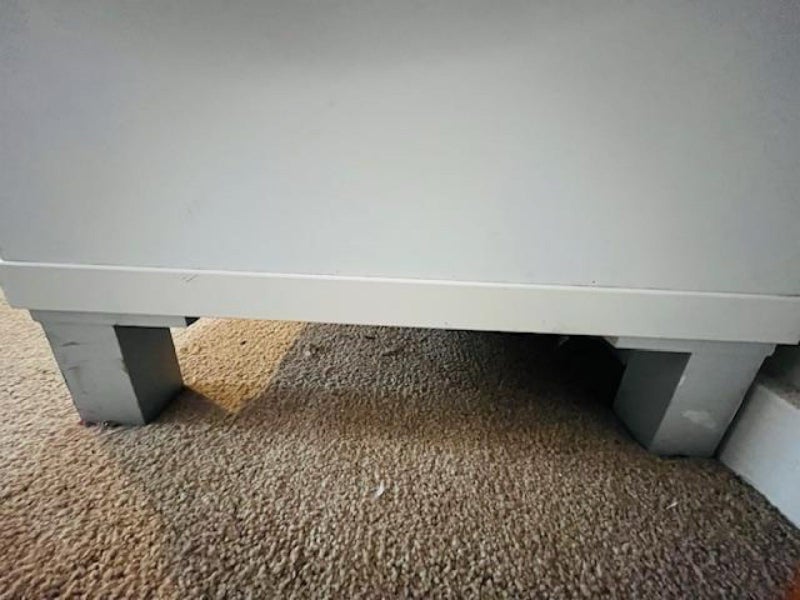 Bookcase62938590968194112