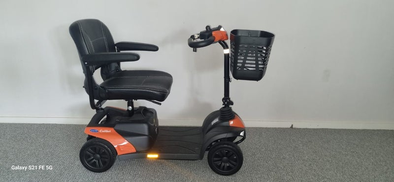 Colibri scooter Carousel 2