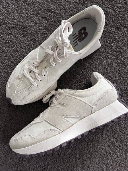 NB Sneakers 327 Brand New629376354886411110
