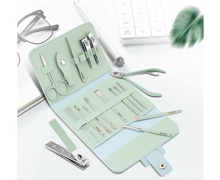 16 in 1 Stainless Steel Manicure Pedicure Nail Clippers Kit Yellow Carousel 2