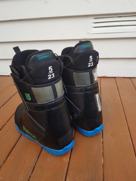 Burton kids snowboard boots-kids size 5-great condition62936674865665112